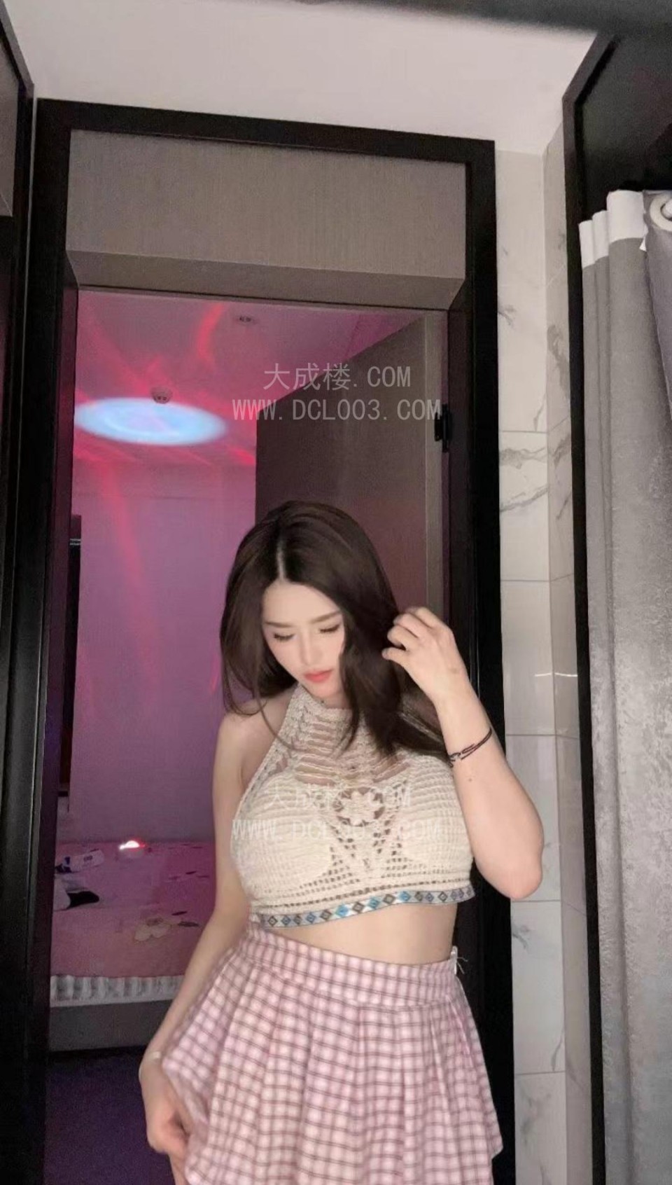 太原蜜桃臀小姨子