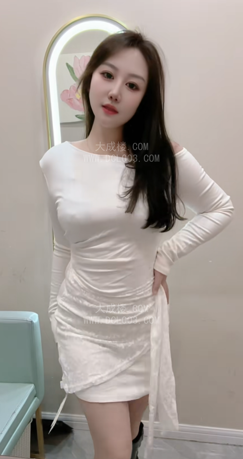 朝阳素颜很美的妹子