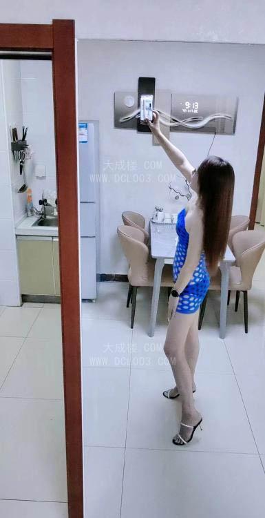 武清大长腿美女