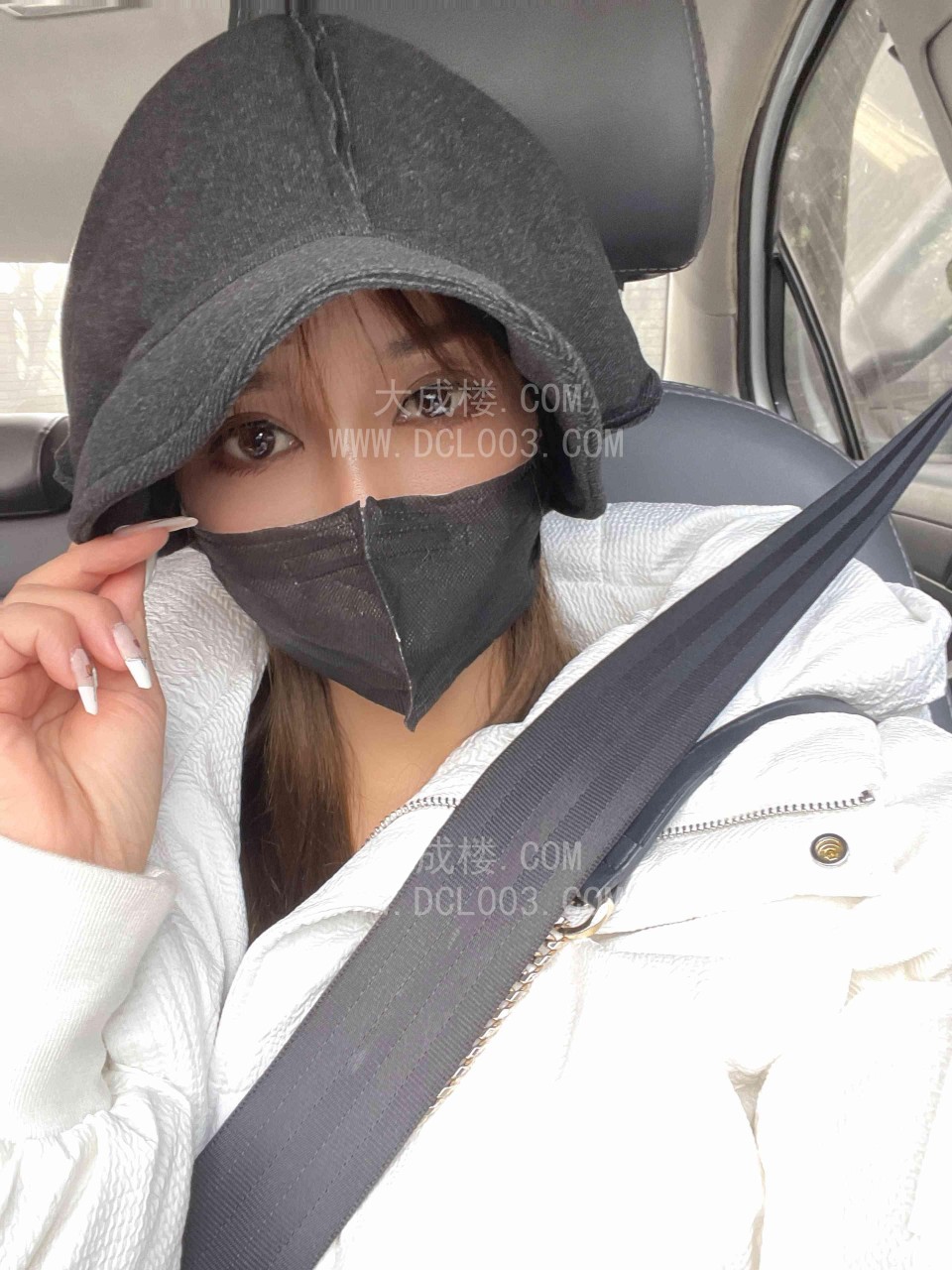 成都东站附近小个子美女