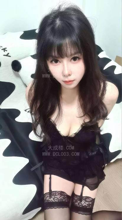静安美乳纯欲妹子玥玥