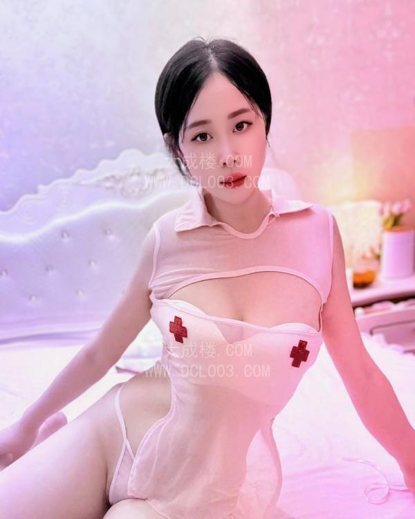 杭州肥臀大奶御姐西西