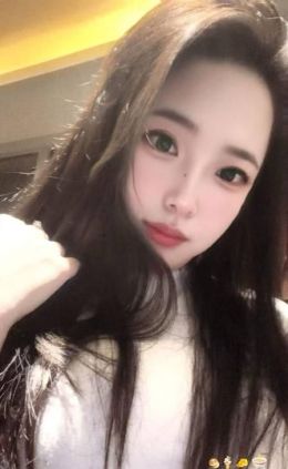 青岛风骚炮架子小少妇