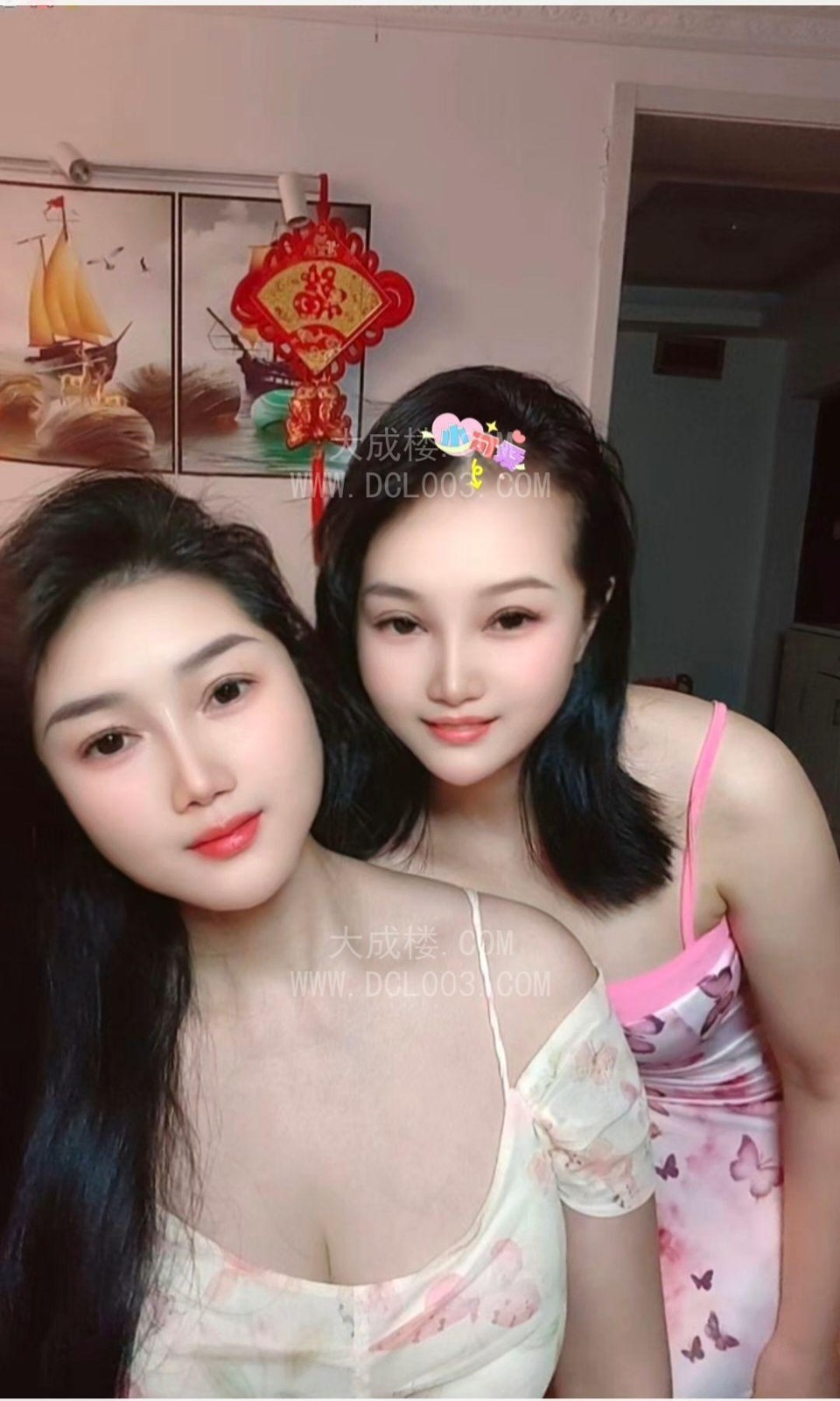 普陀水床特骚双飞姐妹花