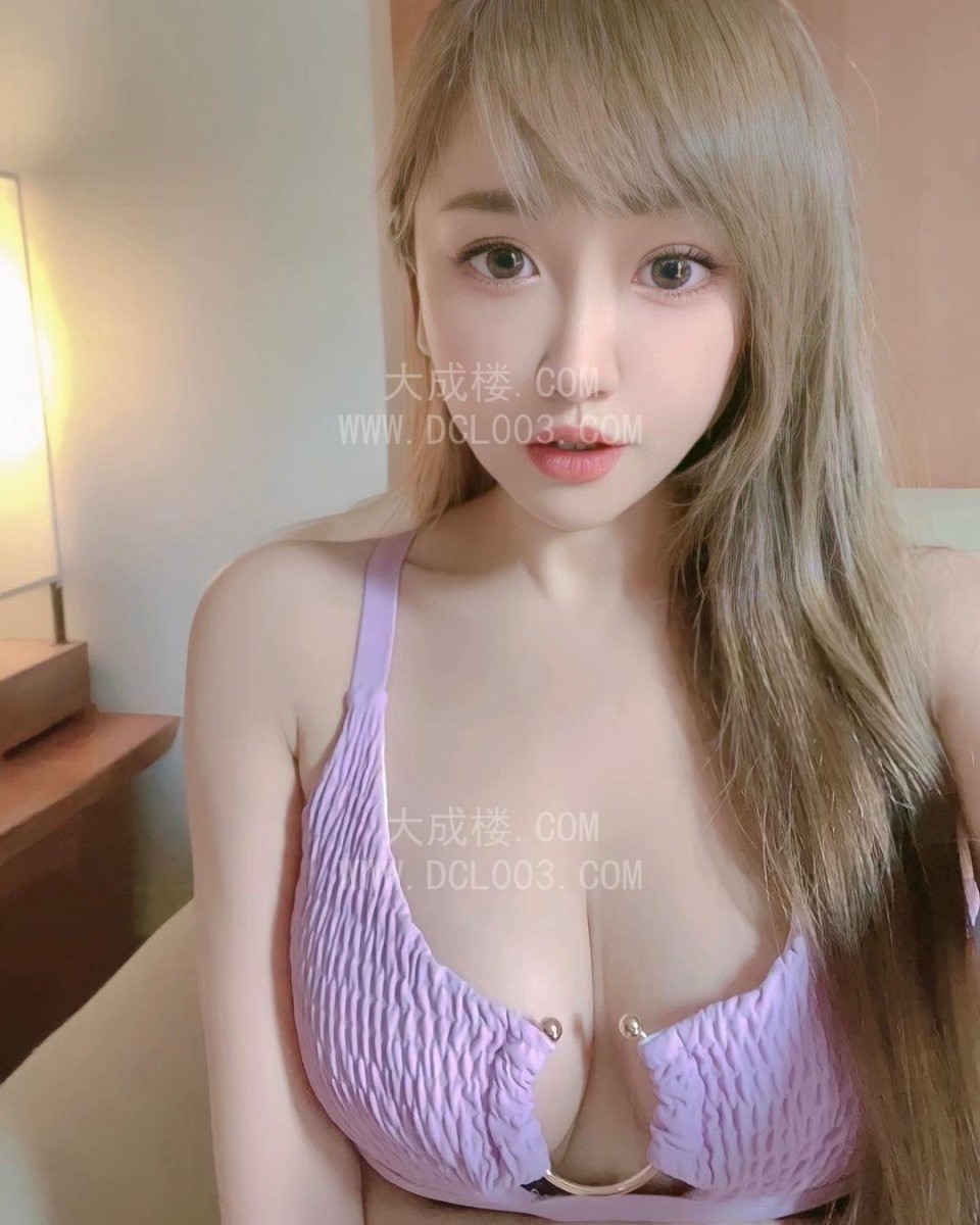 黄埔多水大奶小妹妹
