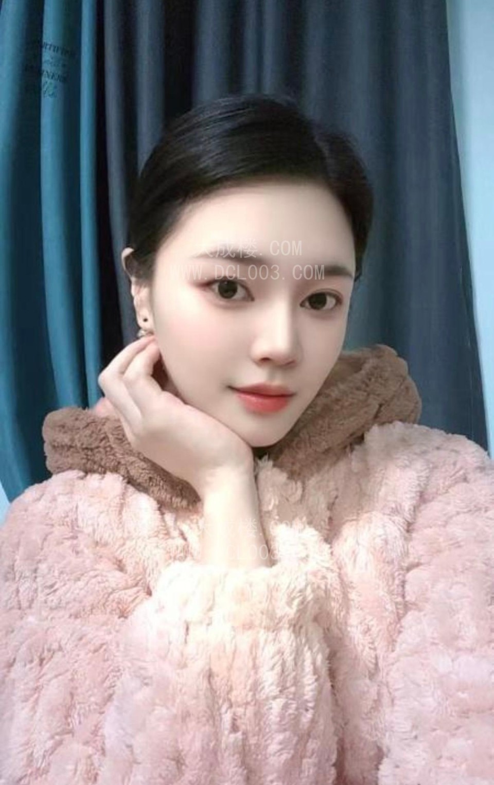 龙岗肤白骚璐璐