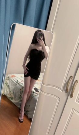 思明颜值身材系九月