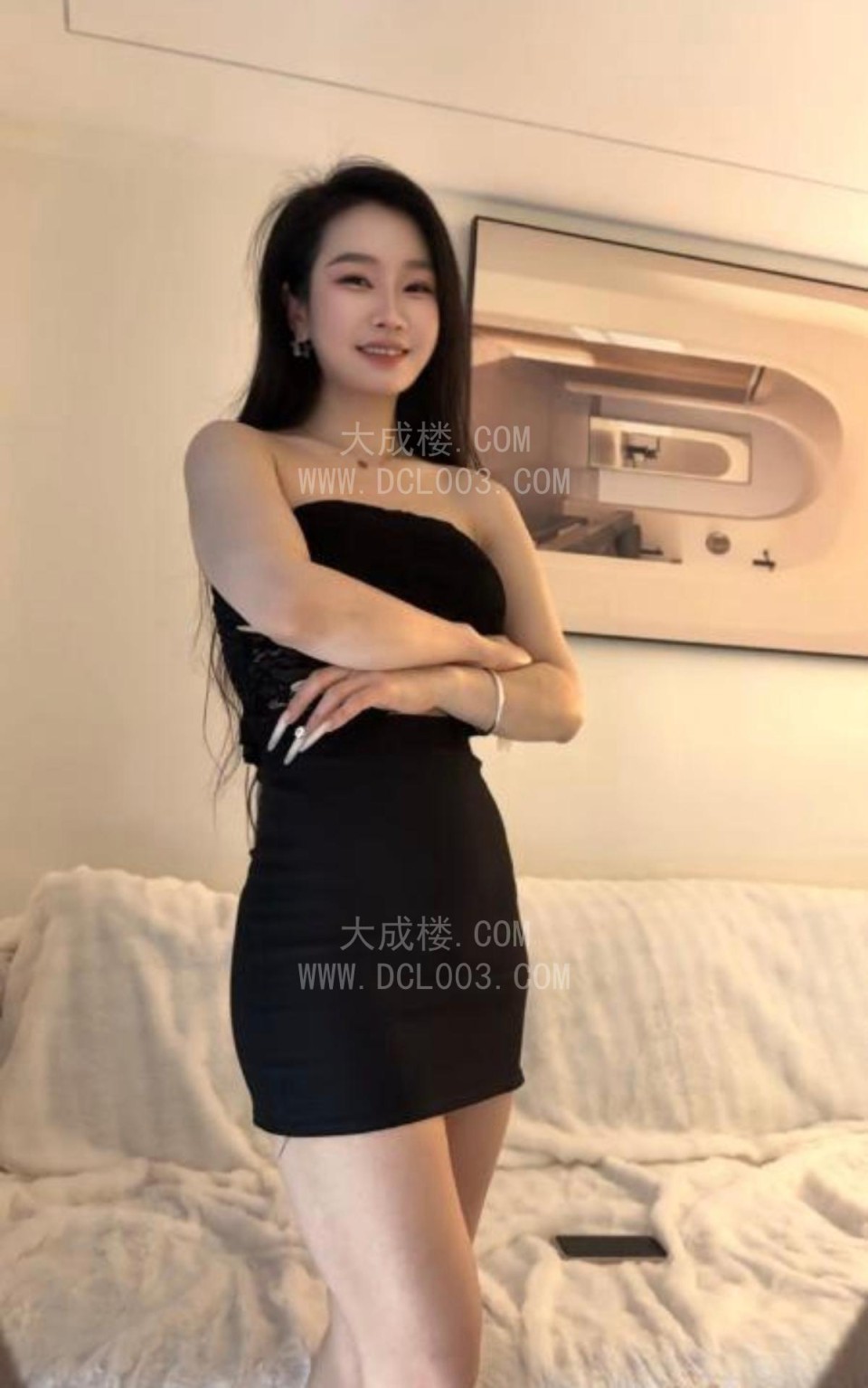 长沙可拍AV舌吻娜娜