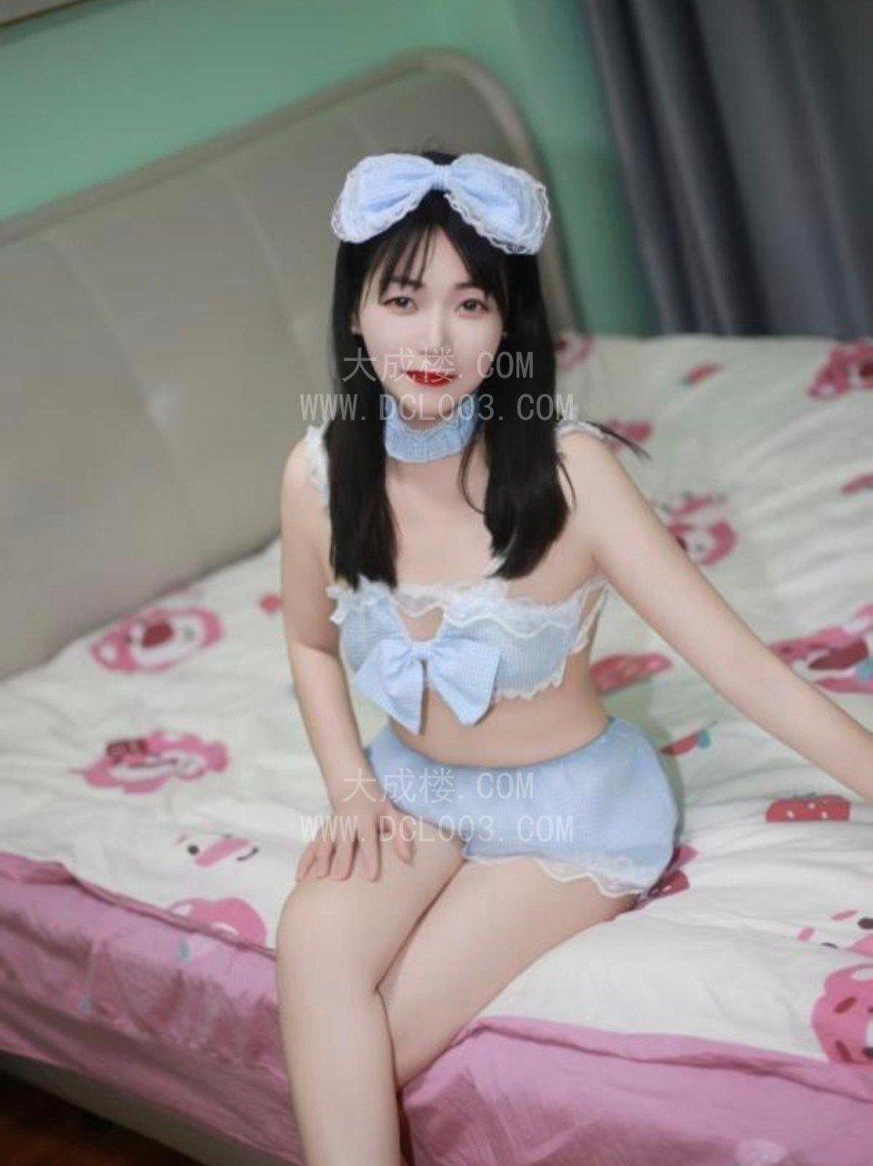 苏州白嫩低胸情趣少妇