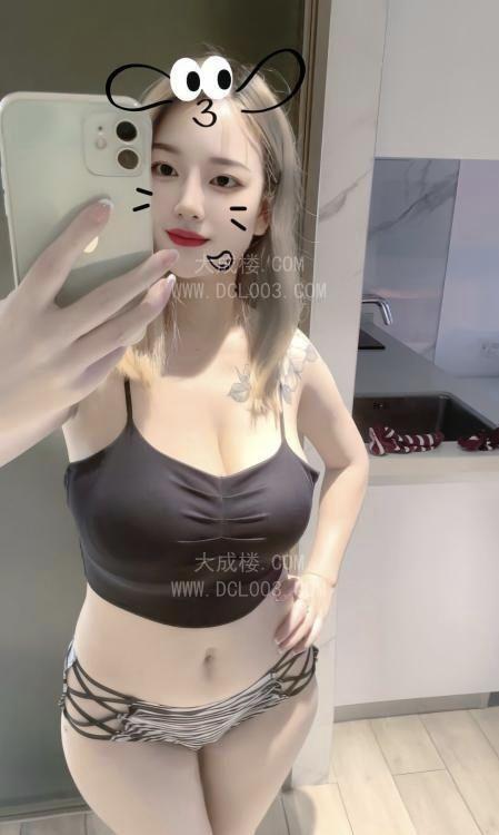 闵行丰满大波妹露露
