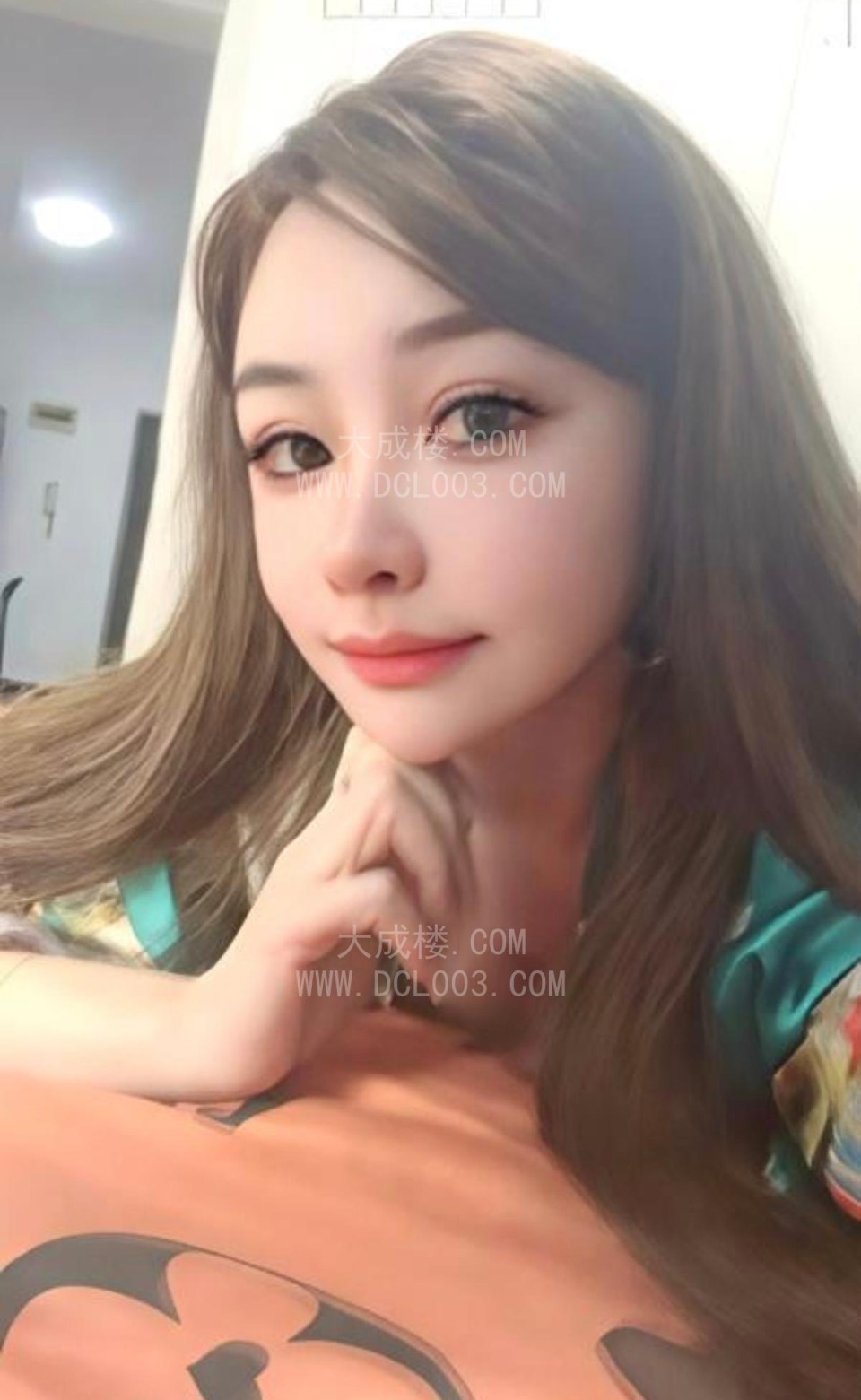 闵行混血儿伊娜