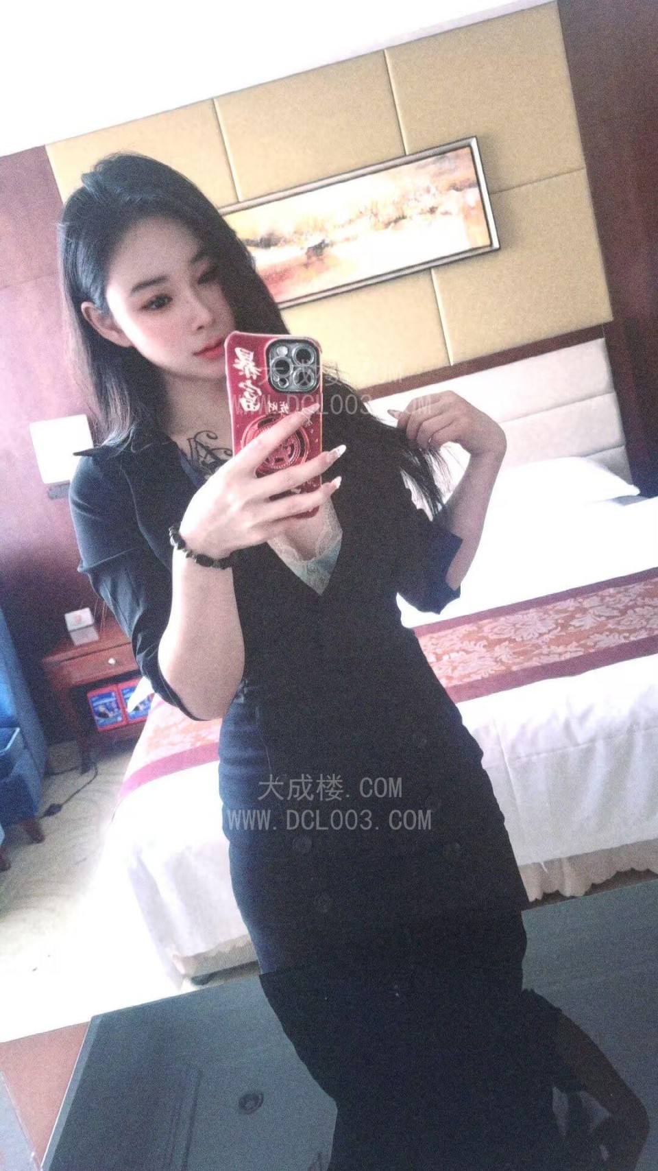 惠城舌吻反差尤物