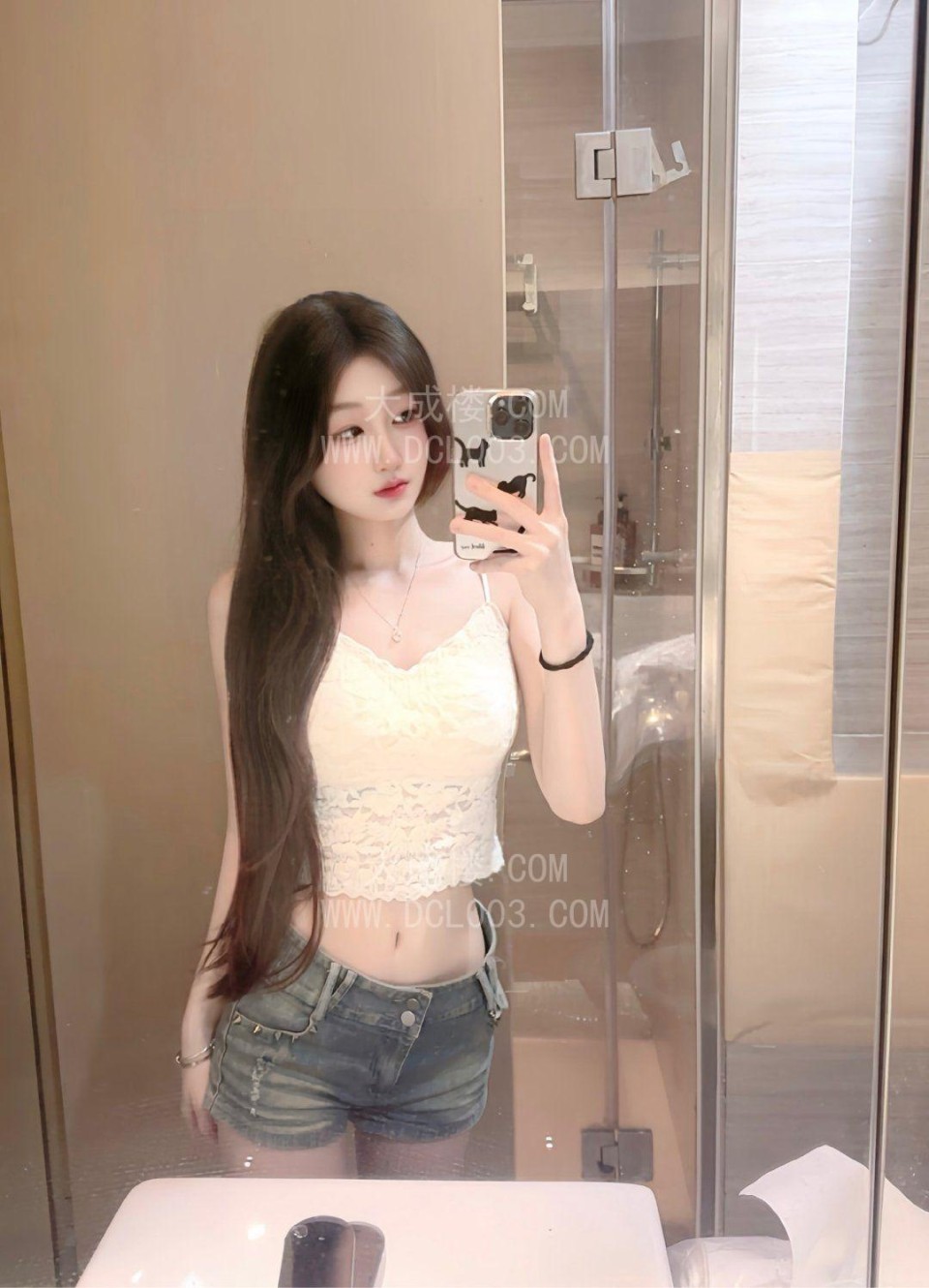 天河18岁小嫩妹琪琪