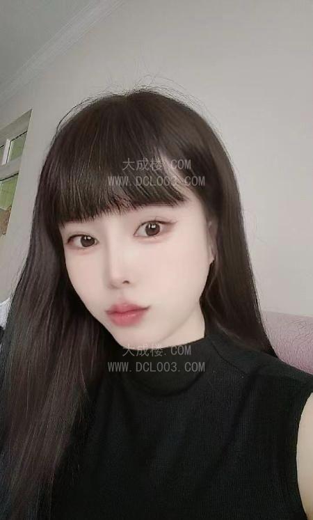 服务热情颜值妹子