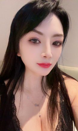 石狮风骚御姐然然