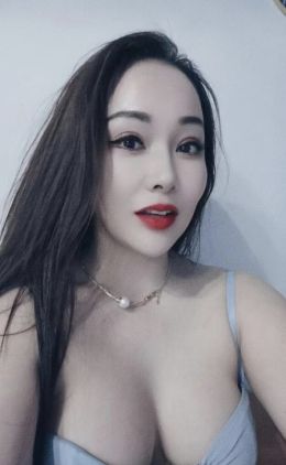 南京包夜毒龙舌吻妹子