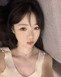 长沙苗条零零后小妹子