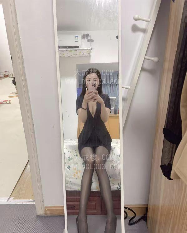 福田美腿骚丝小雅