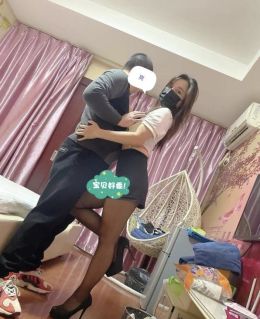 成都跳艳舞美女老师
