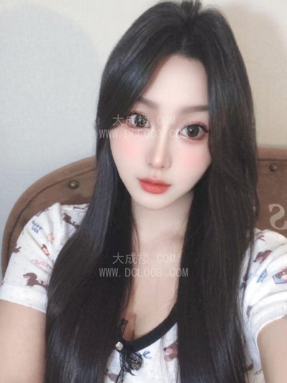 美乳小月