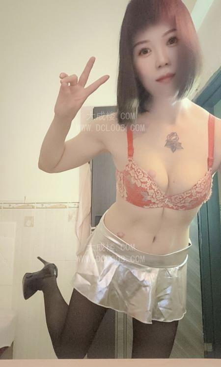 乖巧听话可三通的小妹