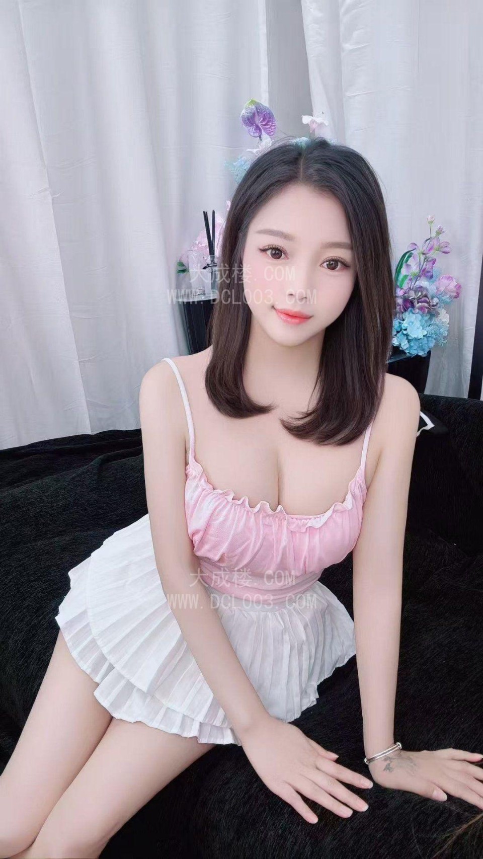 天河女友范体验感十足彤彤